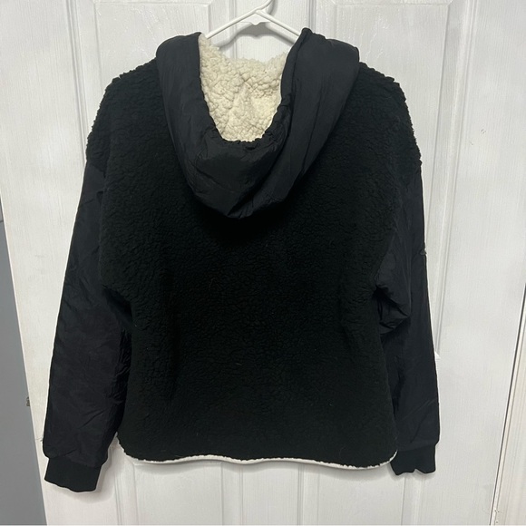 Champion black Sherpa jacket - Picture 3 of 3